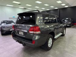 2011 Toyota Landcruiser GXL