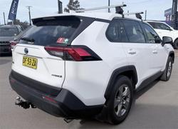 2022 Toyota RAV4 GX