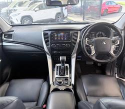 2017 Mitsubishi Pajero Sport Exceed