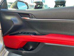2020 Toyota Camry SX GSV70R Silver Pearl