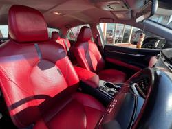 2020 Toyota Camry SX GSV70R Silver Pearl