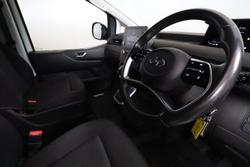 2022 Hyundai STARIA LOAD
