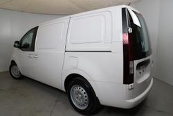 2022 Hyundai STARIA LOAD