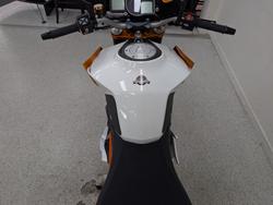 2016 Ktm 1290 SUPER DUKE R SE WHITE