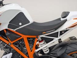 2016 Ktm 1290 SUPER DUKE R SE WHITE