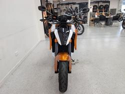 2016 Ktm 1290 SUPER DUKE R SE WHITE