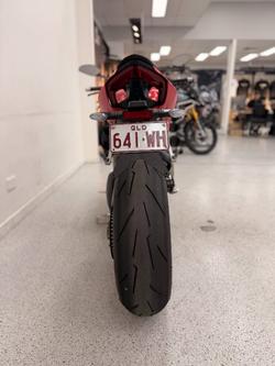2021 DUCATI STREETFIGHTER V4 S Red