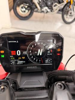 2021 DUCATI STREETFIGHTER V4 S Red