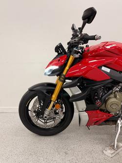 2021 DUCATI STREETFIGHTER V4 S Red