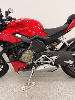 2021 DUCATI STREETFIGHTER V4 S Red