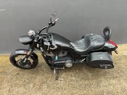 2013 VICTORY HAMMER 8-BALL BLACK