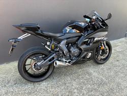 2024 Yamaha YZF-R7LA BLACK