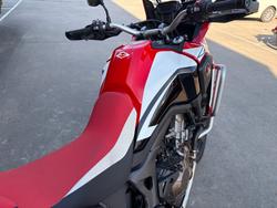 2016 Honda CRF1000L AFRICA TWIN Red