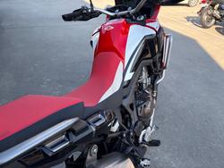 2016 Honda CRF1000L AFRICA TWIN Red
