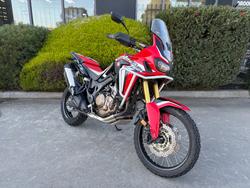 2016 Honda CRF1000L AFRICA TWIN Red