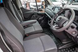 2022 Renault Master Pro 110kW