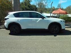 2026 Mazda CX-5 G25 Akera