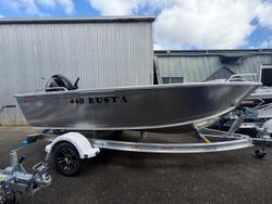 Quintrex 440 Busta