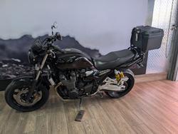 2015 Yamaha XJR1300 Black