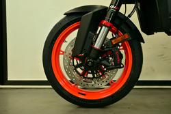 2026 Ktm 990 DUKE R Orange