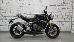 2026 Triumph Speed Triple RS 1200 Speed Triple Grey