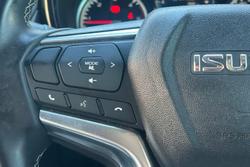 2021 Isuzu D-MAX LS-U
