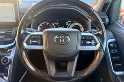 2022 Toyota Landcruiser VX