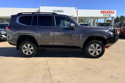 2022 Toyota Landcruiser VX