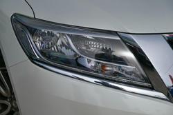 2017 Nissan Pathfinder ST-L