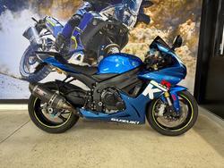 Suzuki GSX-R750