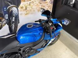 2017 Suzuki GSX-R750 BLUE