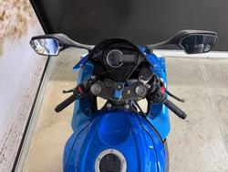 2017 Suzuki GSX-R750 BLUE
