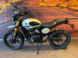 2026 Triumph Scrambler 400 XC Scrambler White
