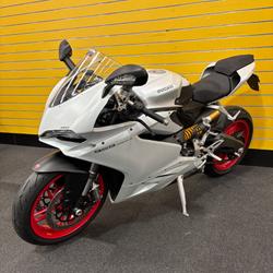 2018 DUCATI 959 PANIGALE (WHITE) White
