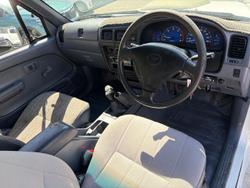 2004 Toyota Hilux