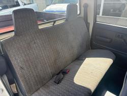 2004 Toyota Hilux