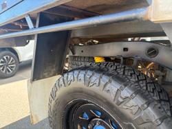 2004 Toyota Hilux