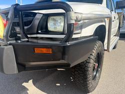 2004 Toyota Hilux