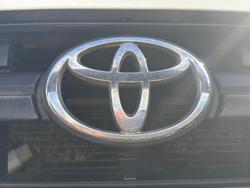 2004 Toyota Hilux