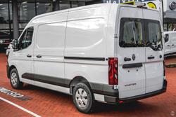 2026 Renault Master XDD MY26 Mineral White