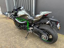 2025 Kawasaki NINJA H2 GREEN