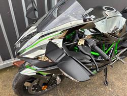 2025 Kawasaki NINJA H2 GREEN