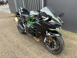 2025 Kawasaki NINJA H2 GREEN
