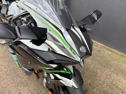2025 Kawasaki NINJA H2 GREEN