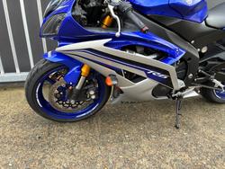 2016 Yamaha YZF-R6 BLUE