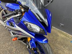 2016 Yamaha YZF-R6 BLUE