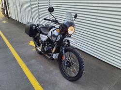 2022 Royal Enfield Himalayan E5 Mid Himalayan Silver