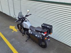2022 Royal Enfield Himalayan E5 Mid Himalayan Silver