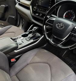 2022 Toyota Kluger GX