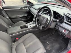 2018 HONDA CIVIC VTi-S